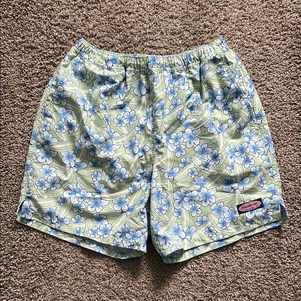 Vineyard Vines Men’s Hawaiian Swim Trunks Size L